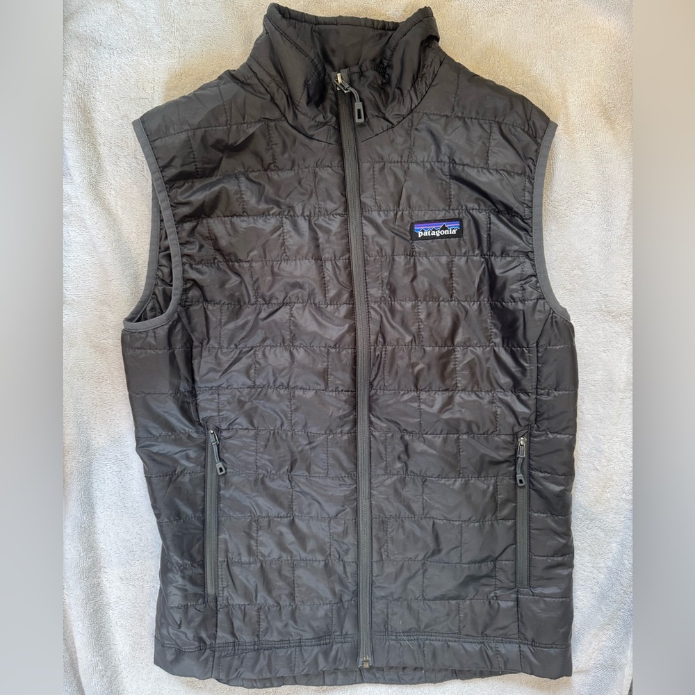 Patagonia Dark Gray Quilted Vest